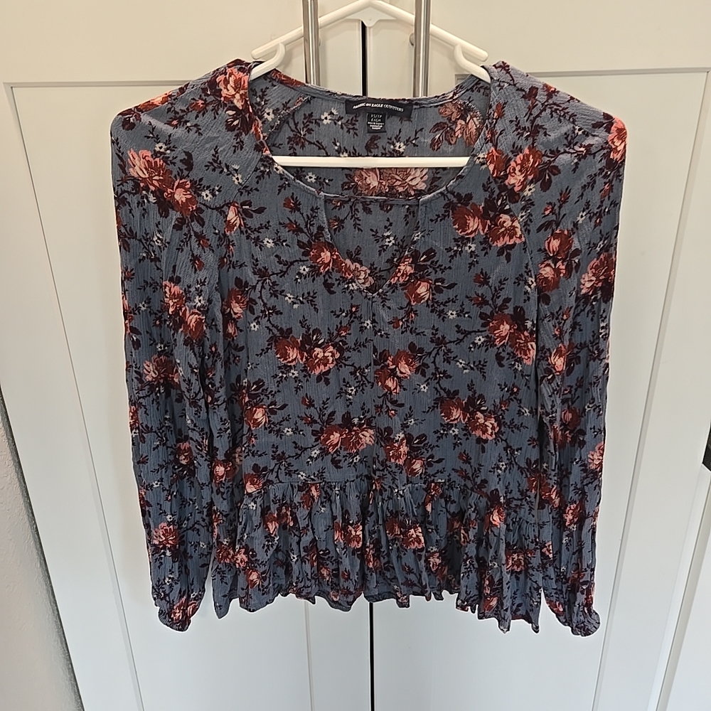 American Eagle Outfitters Blue Ruffled Long Sleeve Floral Blouse Nwot